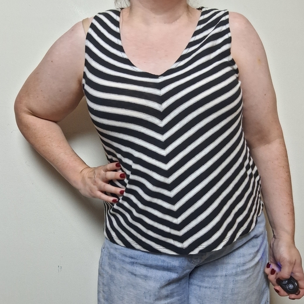 Madewell Black and White Striped V Neck Tank Top Size Small